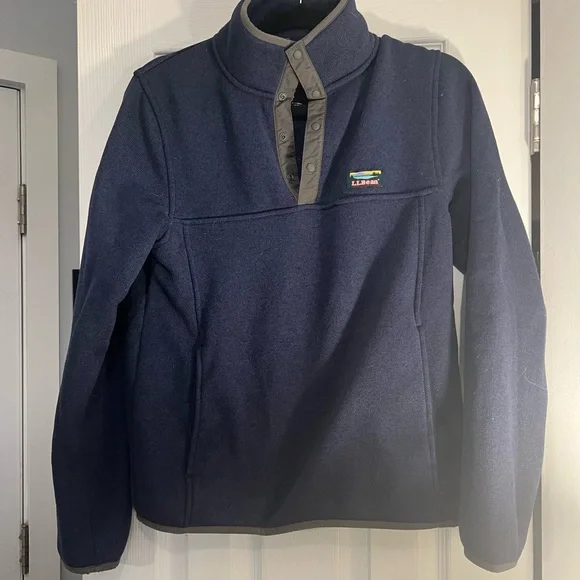 L.L. Bean Men's Deep Blue Zip Up Sweater - Picture 3 of 11